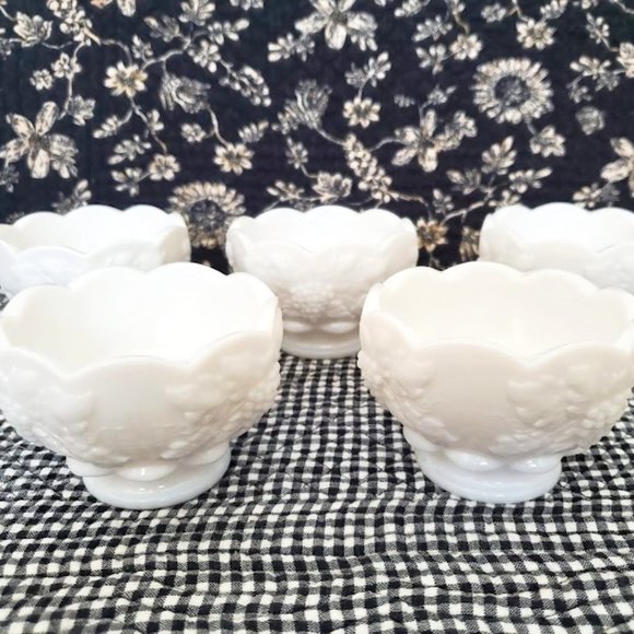 Westmoreland Other - Vintage Westmoreland Fruit Cocktail Bowls